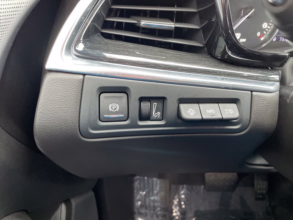 Used 2023 Cadillac XT5 Premium Luxury w/ Technology Package AWD/4WD image 26