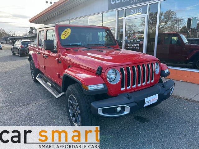Used 2023 Jeep Gladiator Overland image 1