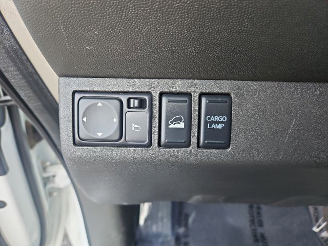 Used 2014 Nissan Frontier PRO-4X image 14