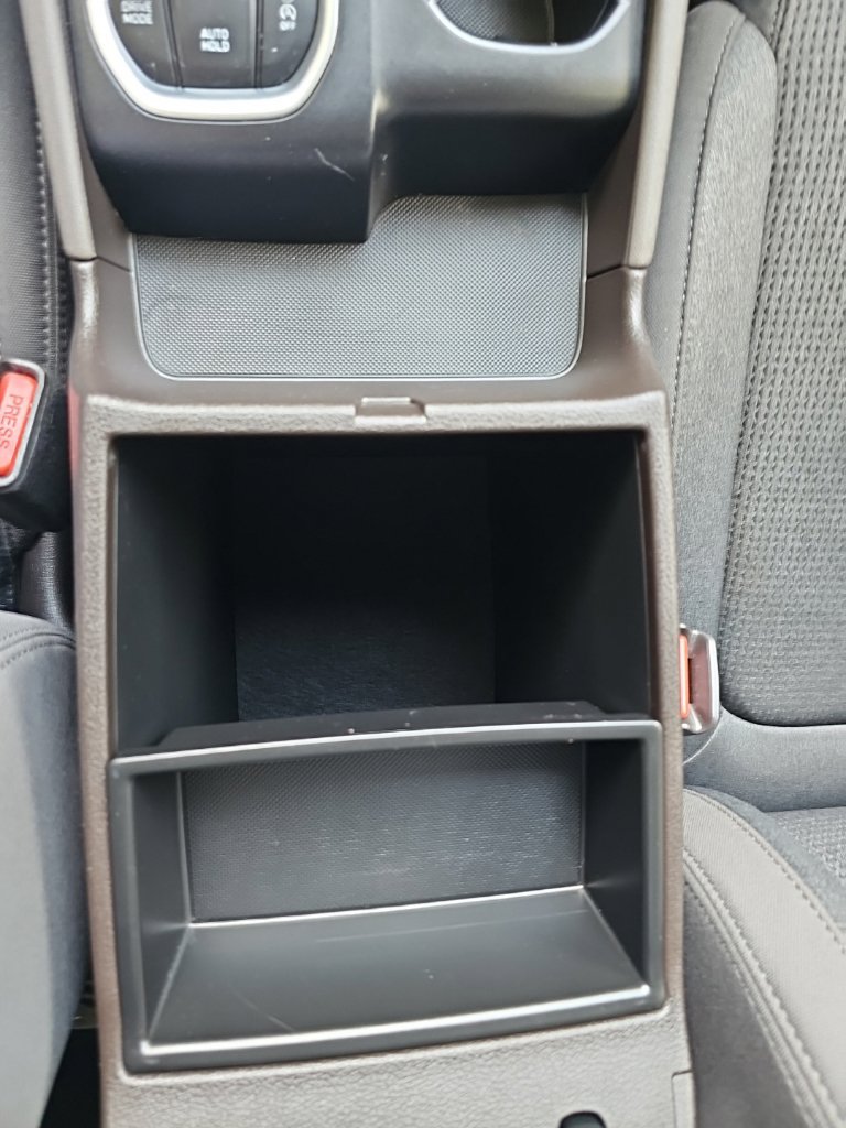 Used 2019 Hyundai Santa Fe SEL FWD image 27
