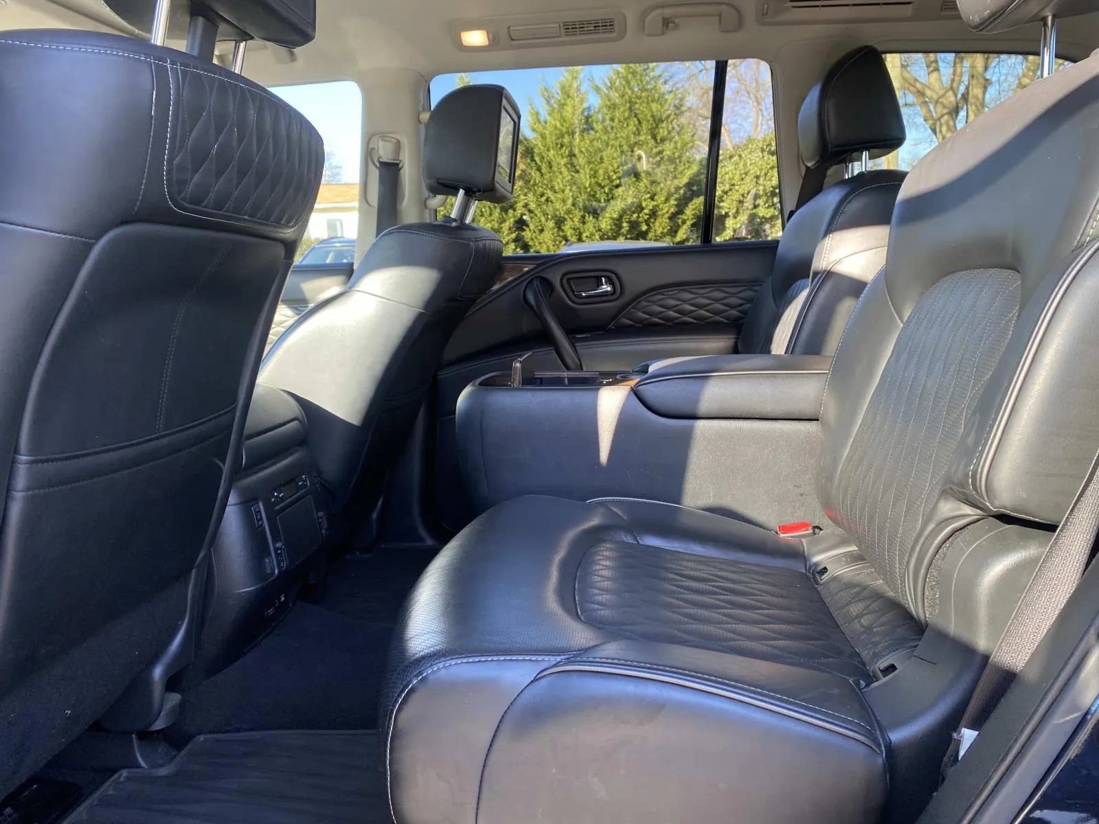 Used 2019 INFINITI QX80 Luxe w/ 22" Wheel Package AWD/4WD image 11