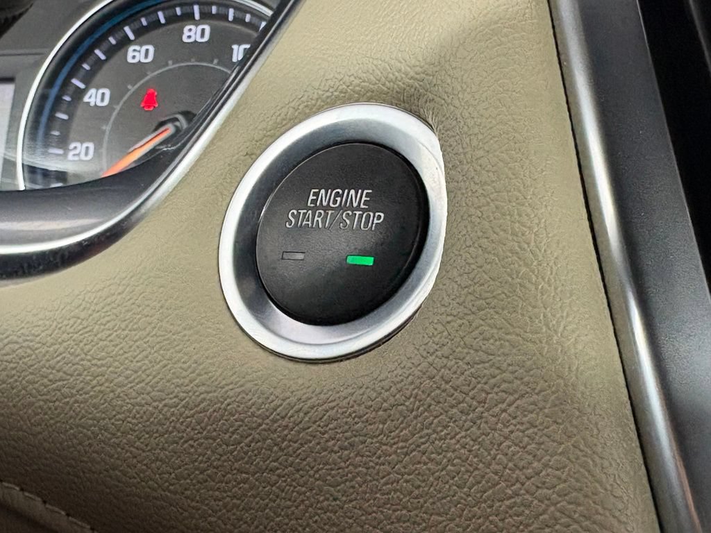 Used 2022 Chevrolet Traverse LT AWD/4WD image 31