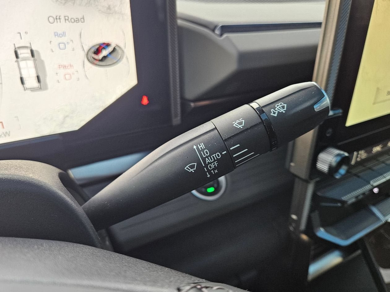 New 2025 GMC Hummer EV 3X AWD/4WD image 16