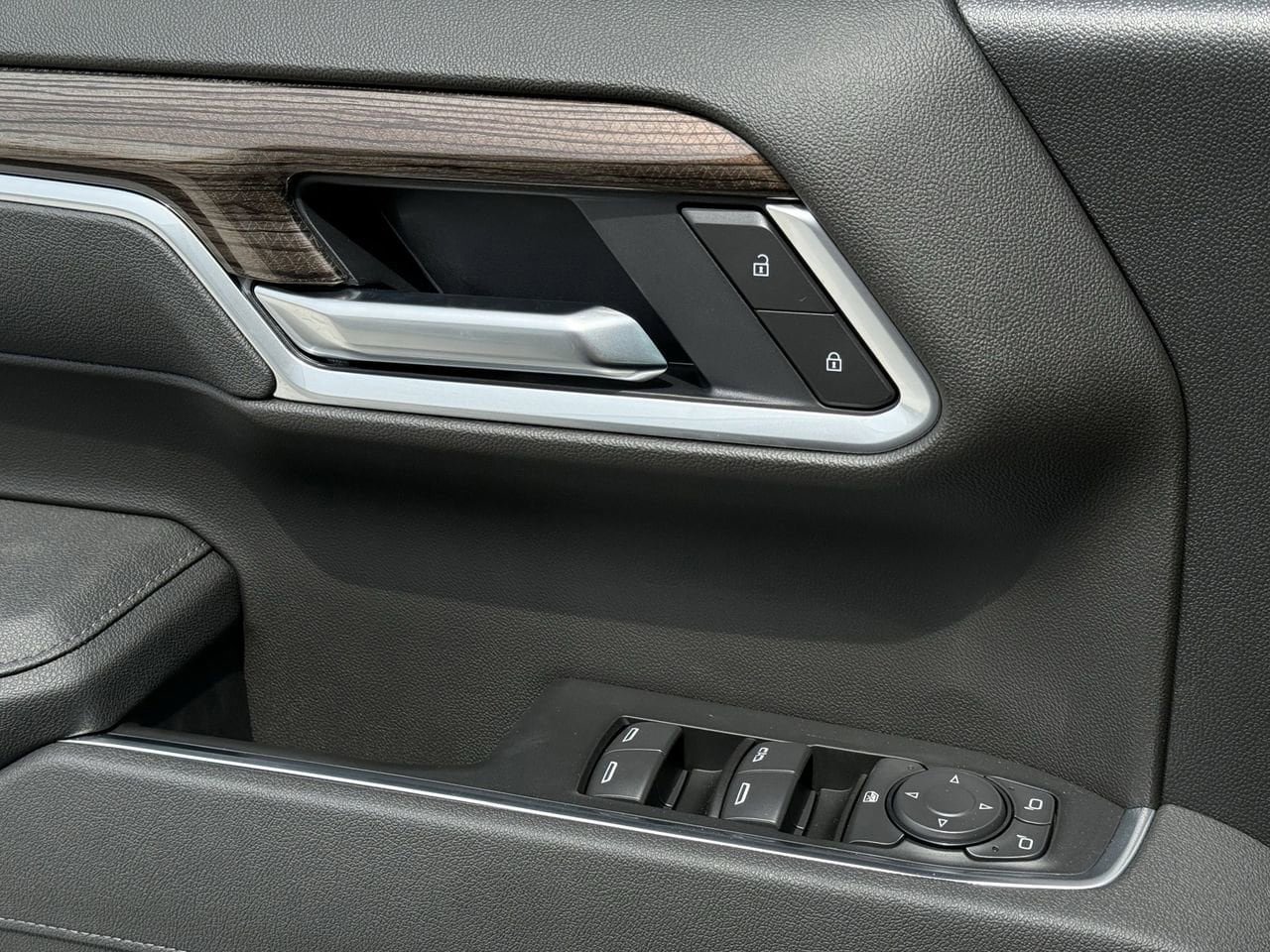 New 2026 Chevrolet Silverado 1500 LT w/ Texas Edition Plus image 18