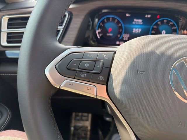 New 2026 Volkswagen Atlas SEL Premium R-Line AWD/4WD image 15