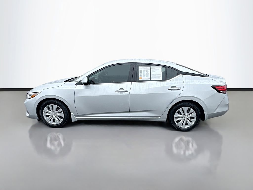 Used 2023 Nissan Sentra S image 4