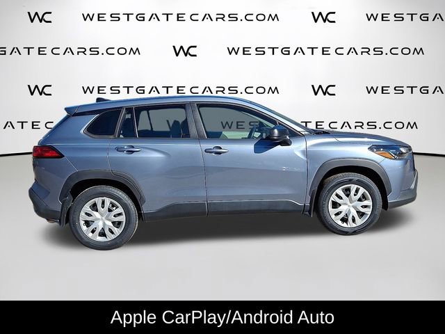 Used 2022 Toyota Corolla Cross L image 10