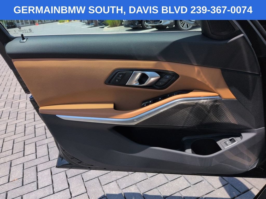 Certified 2025 BMW 330i xDrive Sedan w/ Premium Package AWD/4WD image 30