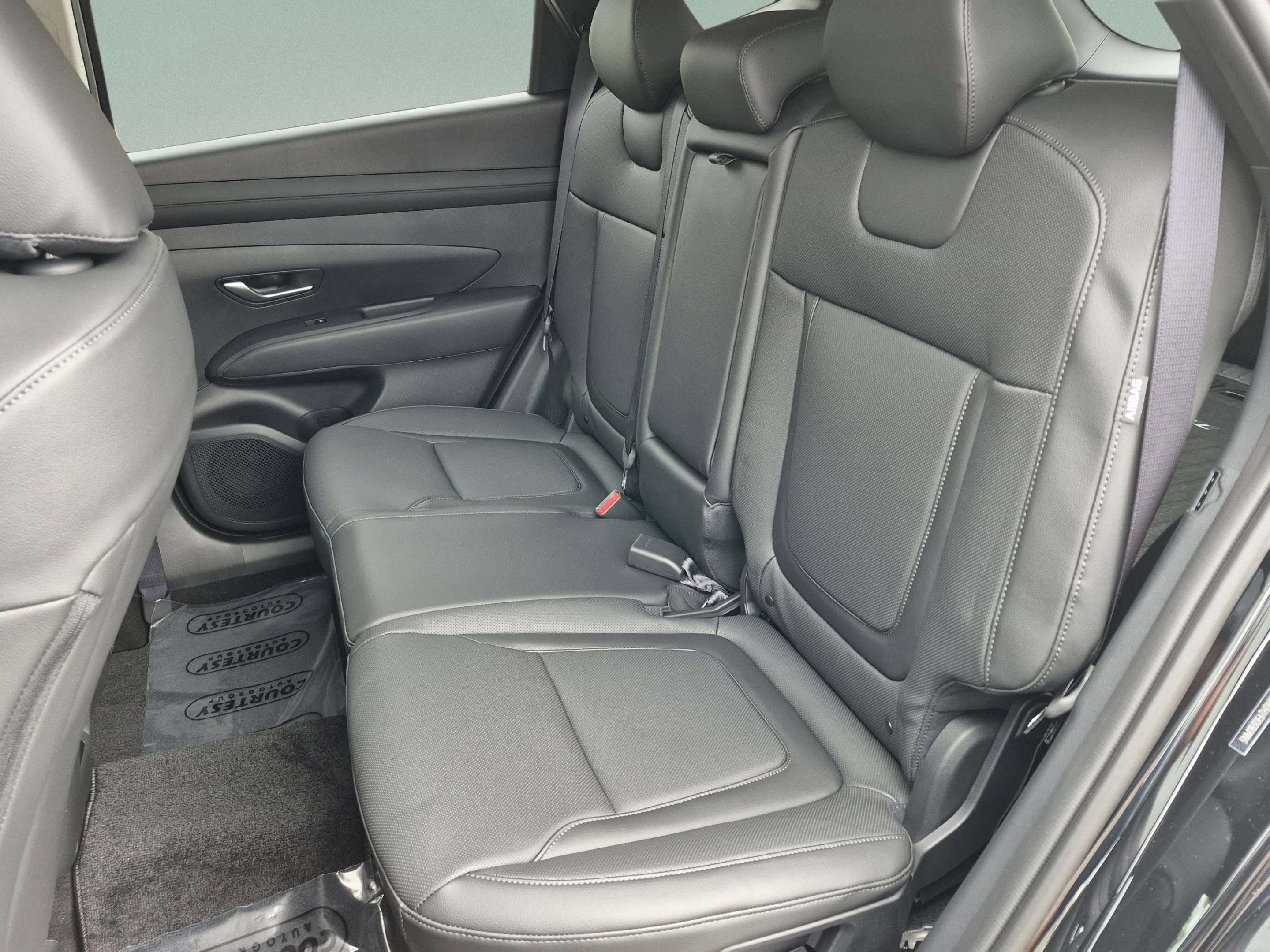 New 2026 Hyundai Tucson SEL Plus FWD image 17
