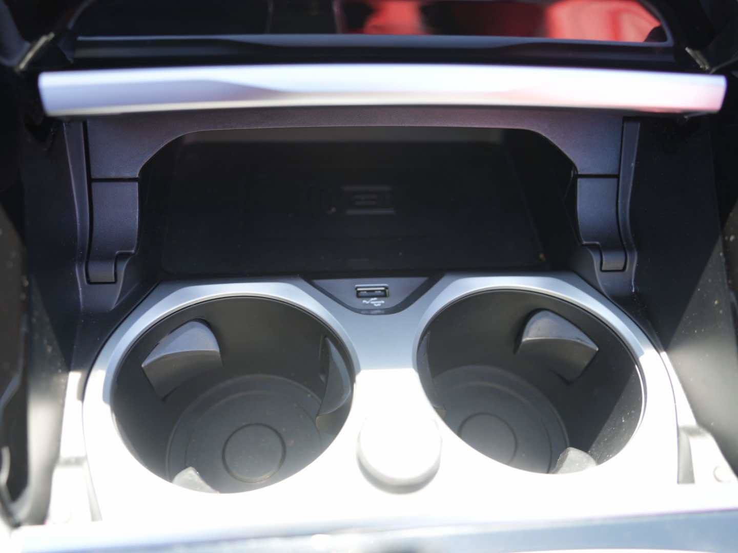 Used 2026 BMW 840i Convertible RWD image 28