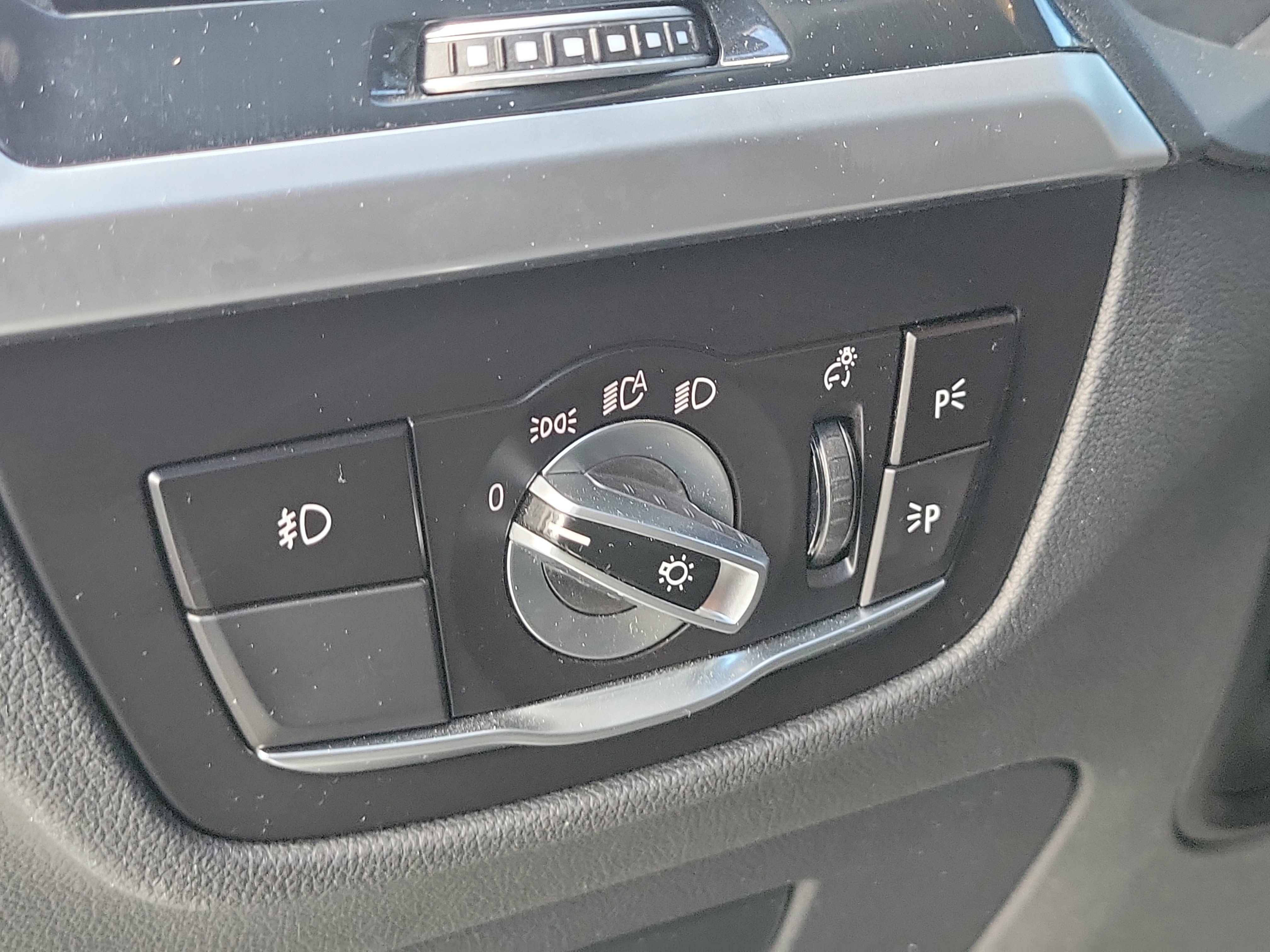 Used 2020 BMW X3 sDrive30i image 25