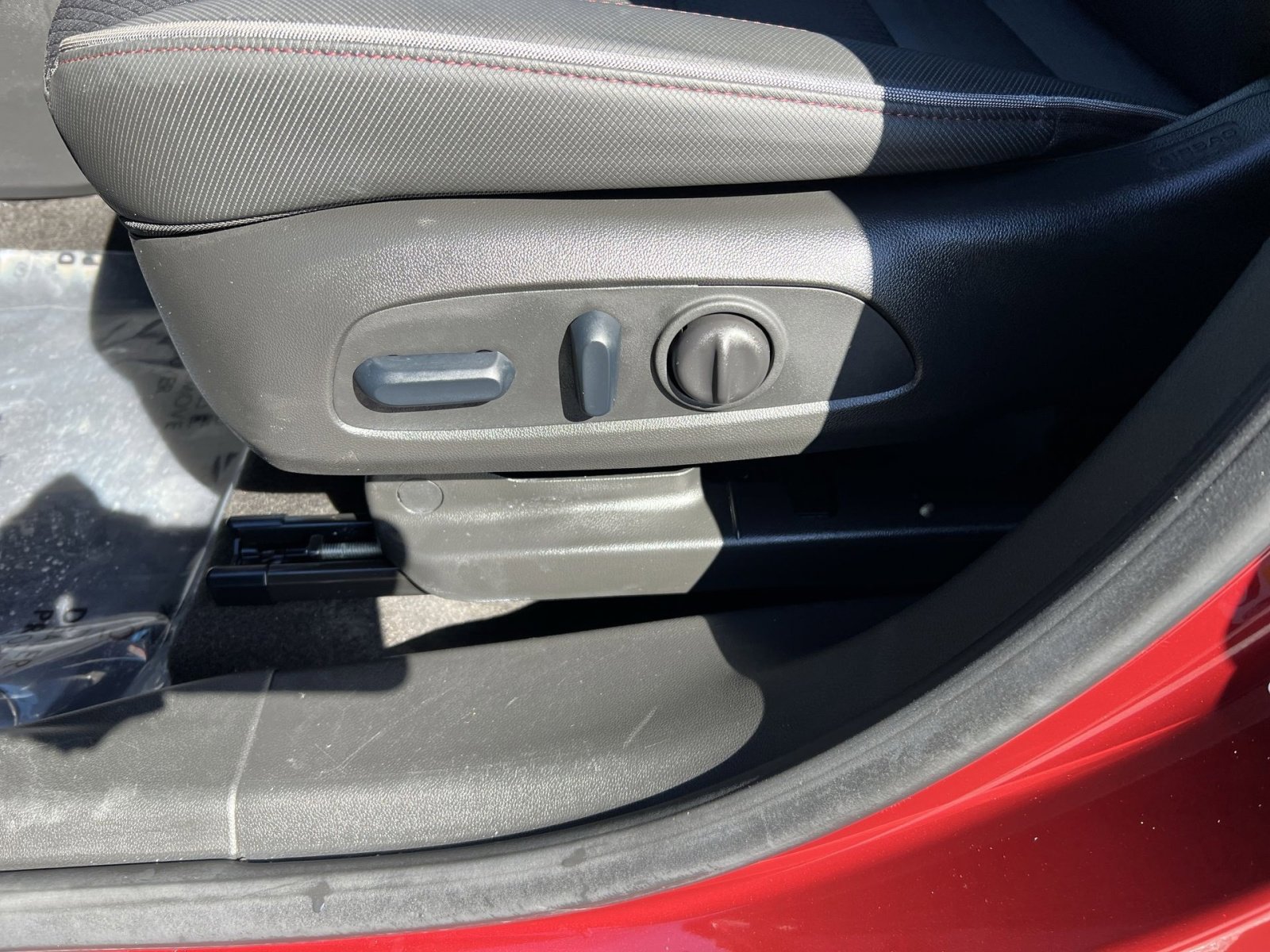 Used 2023 Chevrolet TrailBlazer RS w/ Convenience Package image 14