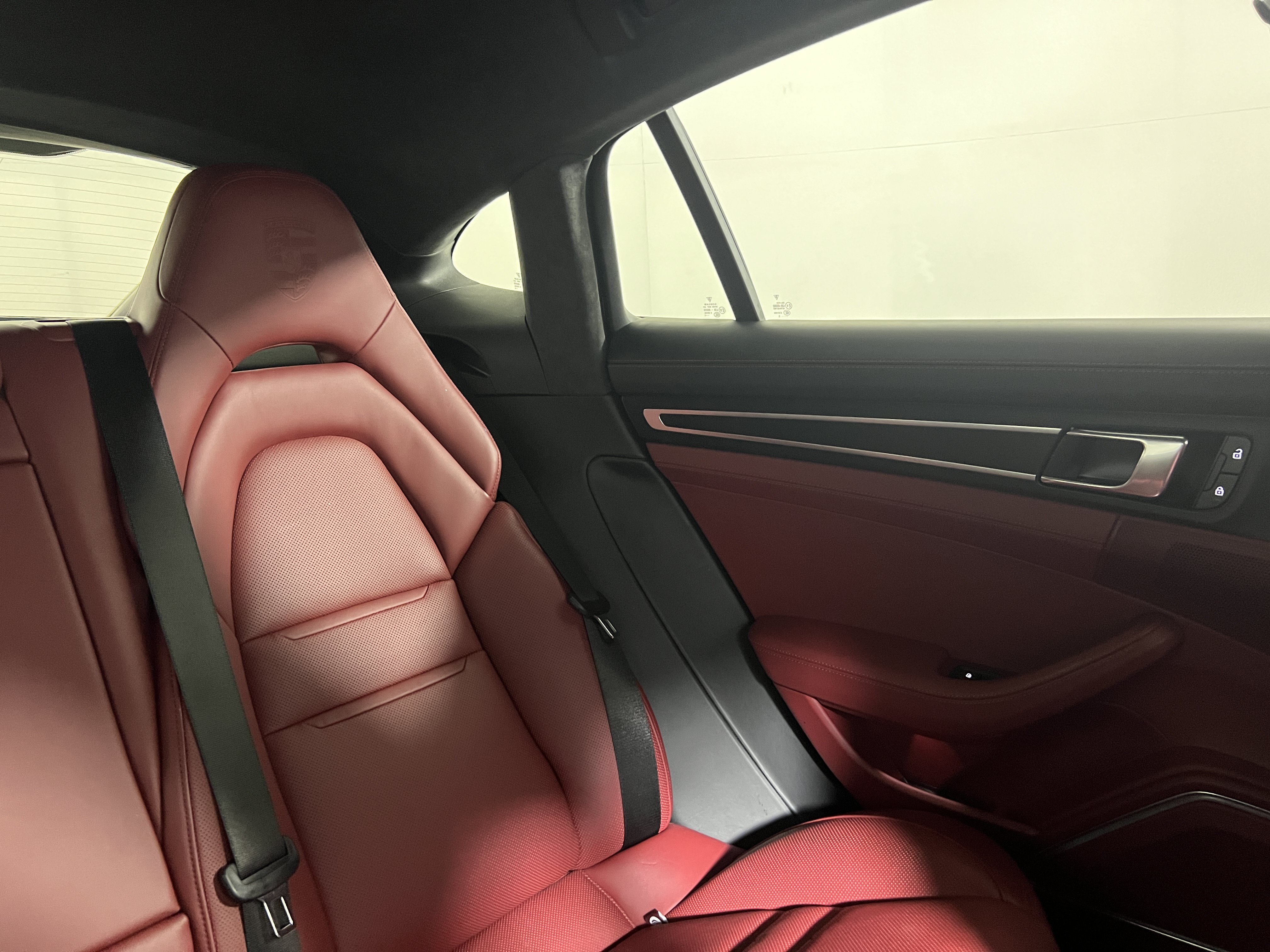 Certified 2023 Porsche Panamera 4 AWD/4WD image 17