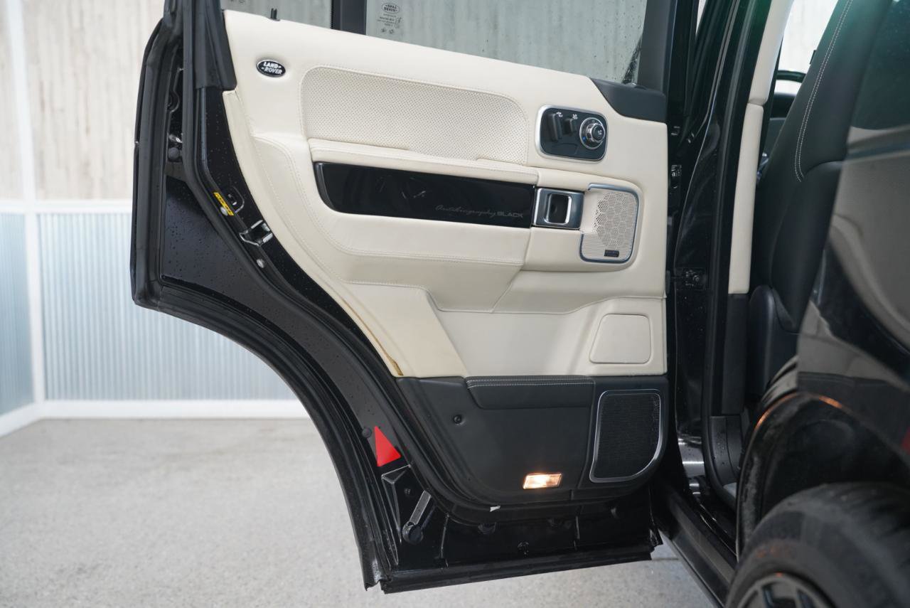 Used 2011 Land Rover Range Rover Autobiography image 35