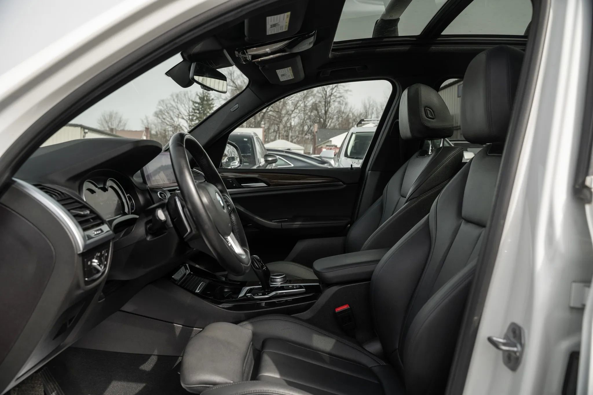 Used 2019 BMW X3 xDrive30i w/ Driving Assistance Package AWD/4WD image 7