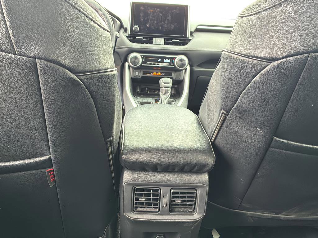Used 2023 Toyota RAV4 LE image 23