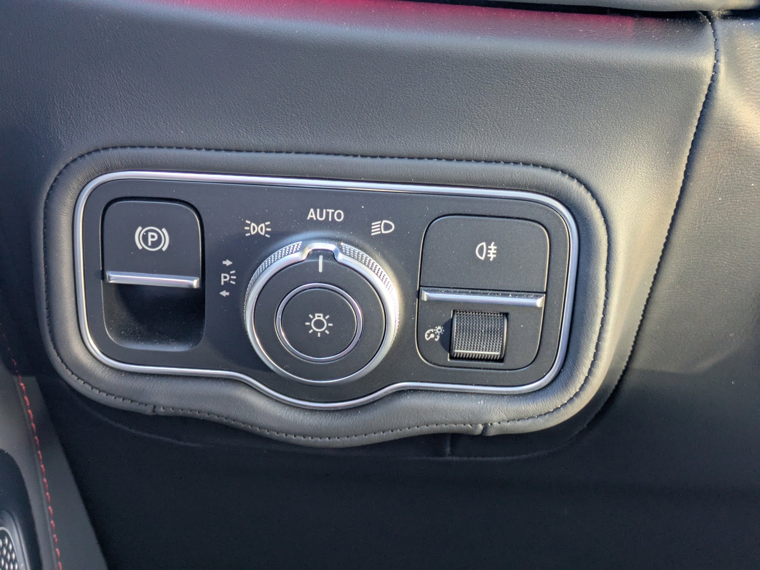 Used 2025 Mercedes-Benz G 63 AMG 4MATIC image 29