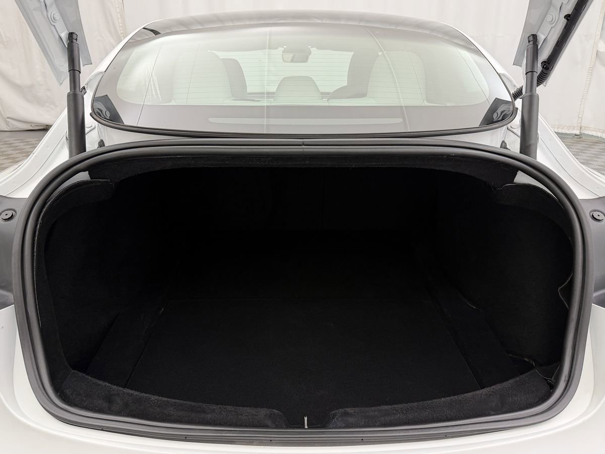 Used 2025 Tesla Model 3 Long Range AWD/4WD image 33