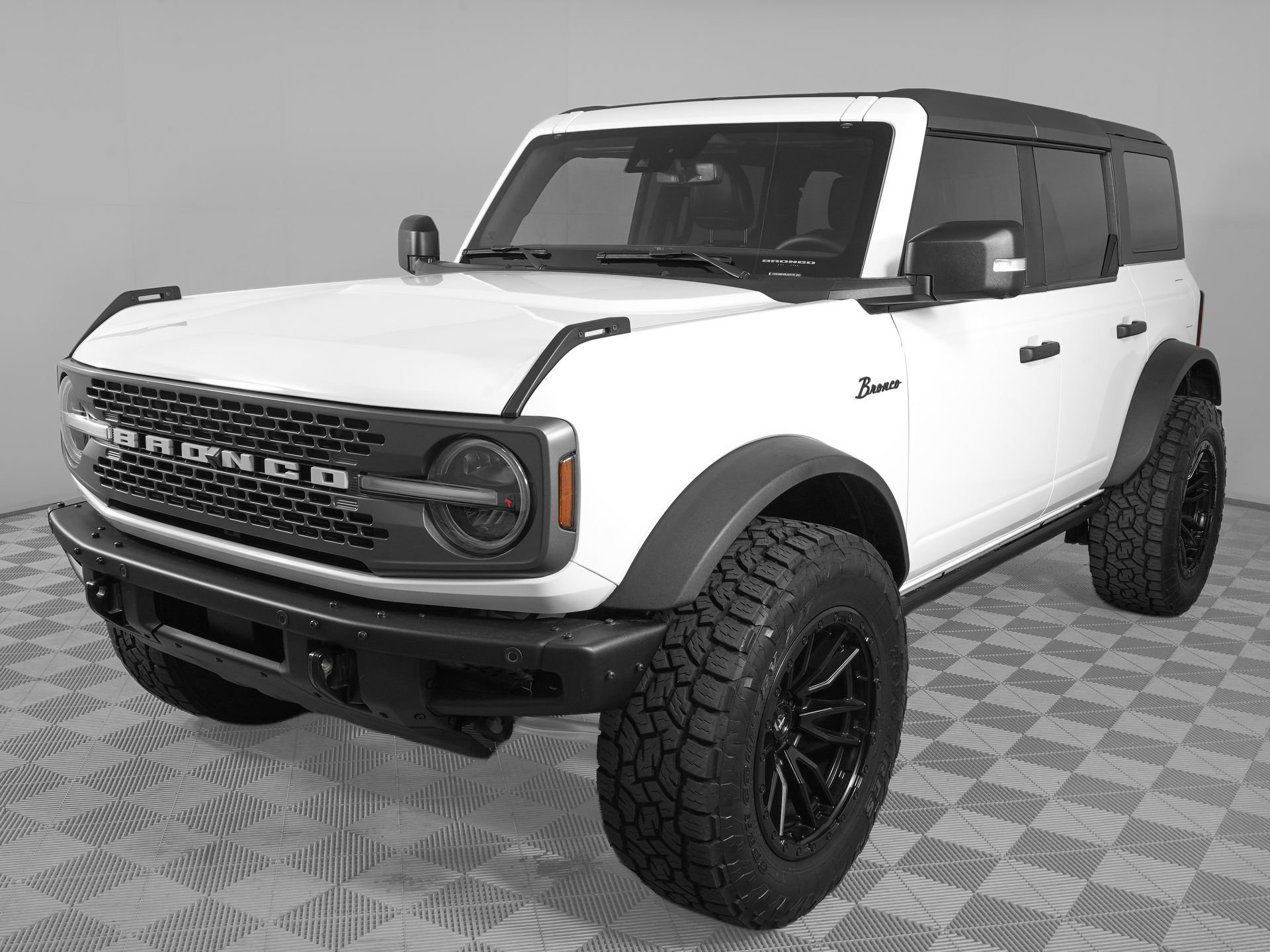 Used 2024 Ford Bronco Badlands AWD/4WD image 8