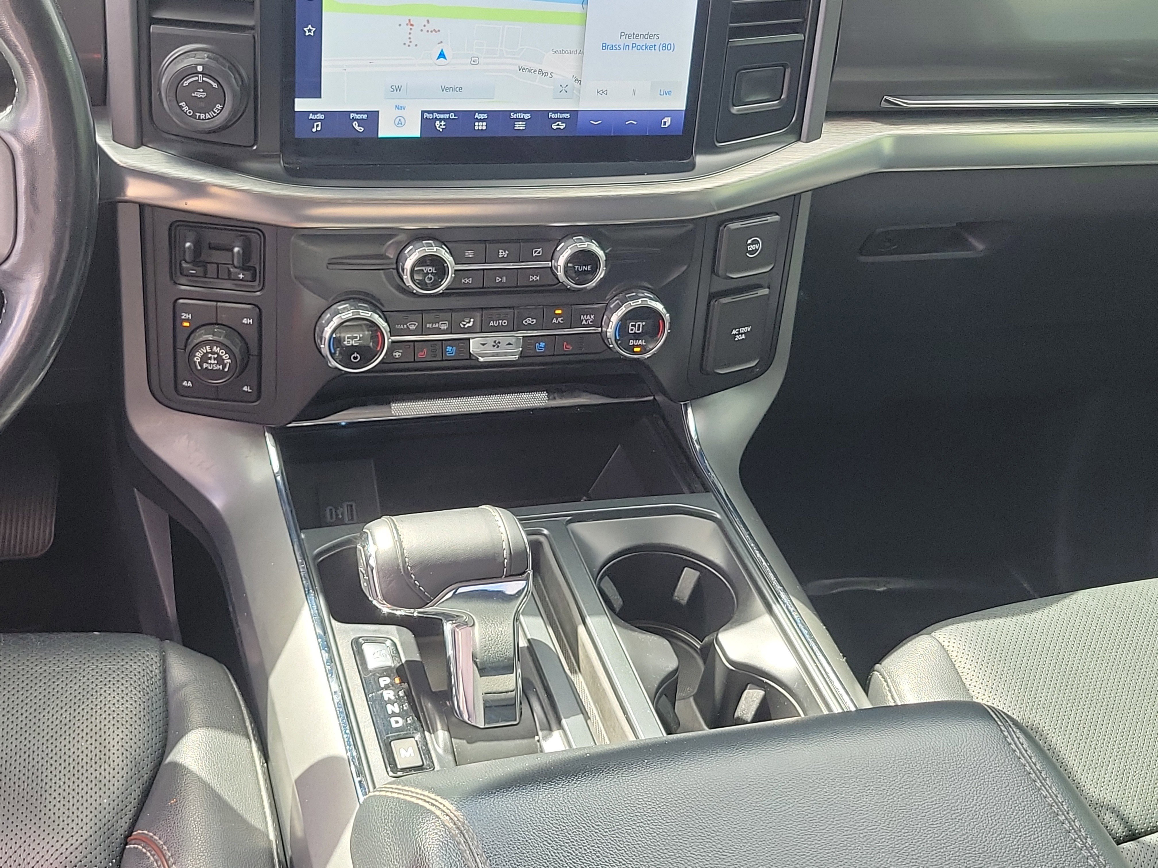 Used 2021 Ford F150 Lariat w/ Equipment Group 502A High image 19