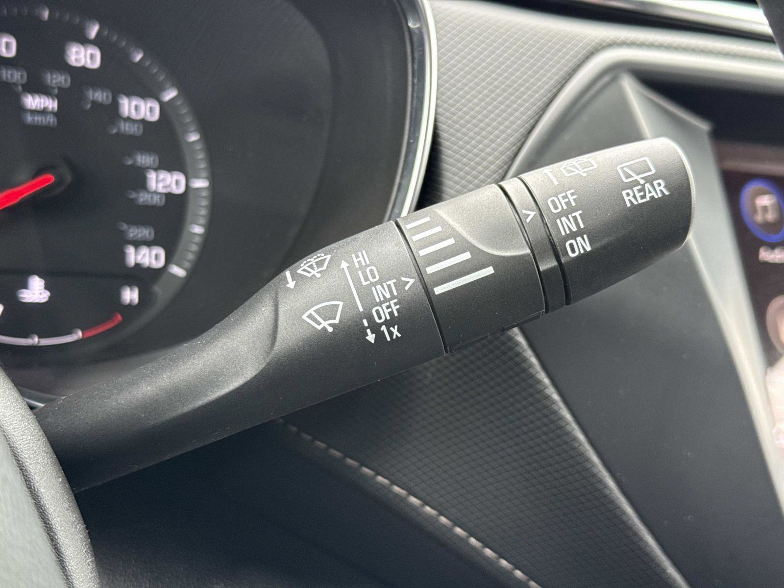 Used 2023 Chevrolet TrailBlazer ACTIV image 10