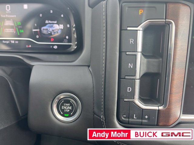 Used 2023 GMC Yukon Denali Ultimate AWD/4WD image 28