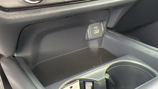 Used 2025 Honda HR-V Sport image 19