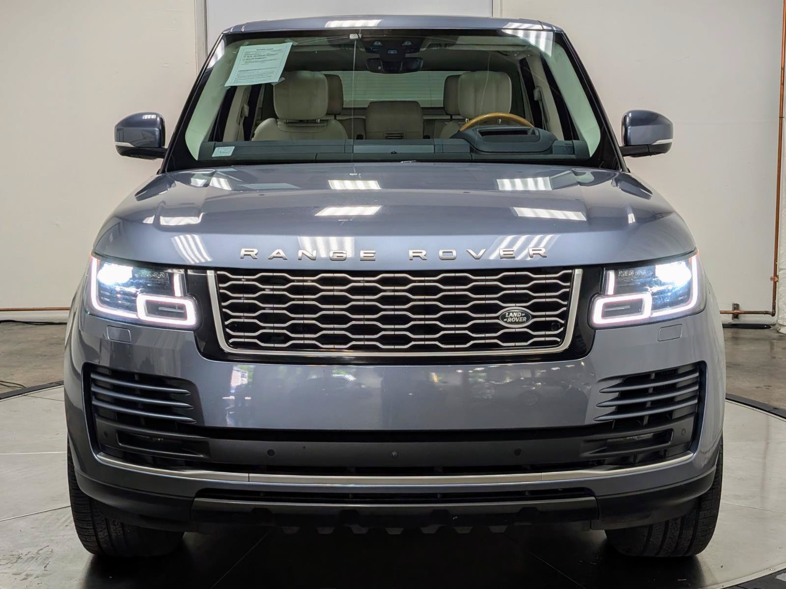 Used 2020 Land Rover Range Rover HSE AWD/4WD image 3