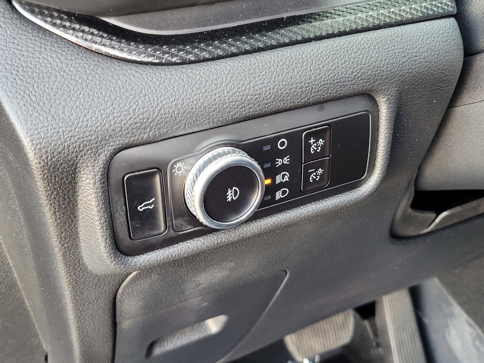 Used 2023 Ford Explorer ST w/ Equipment Group 401A image 18