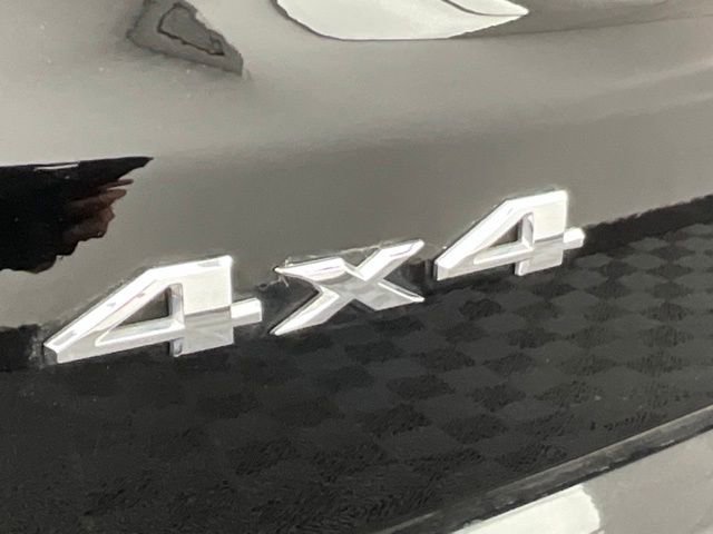 Used 2025 Jeep Compass Latitude image 25