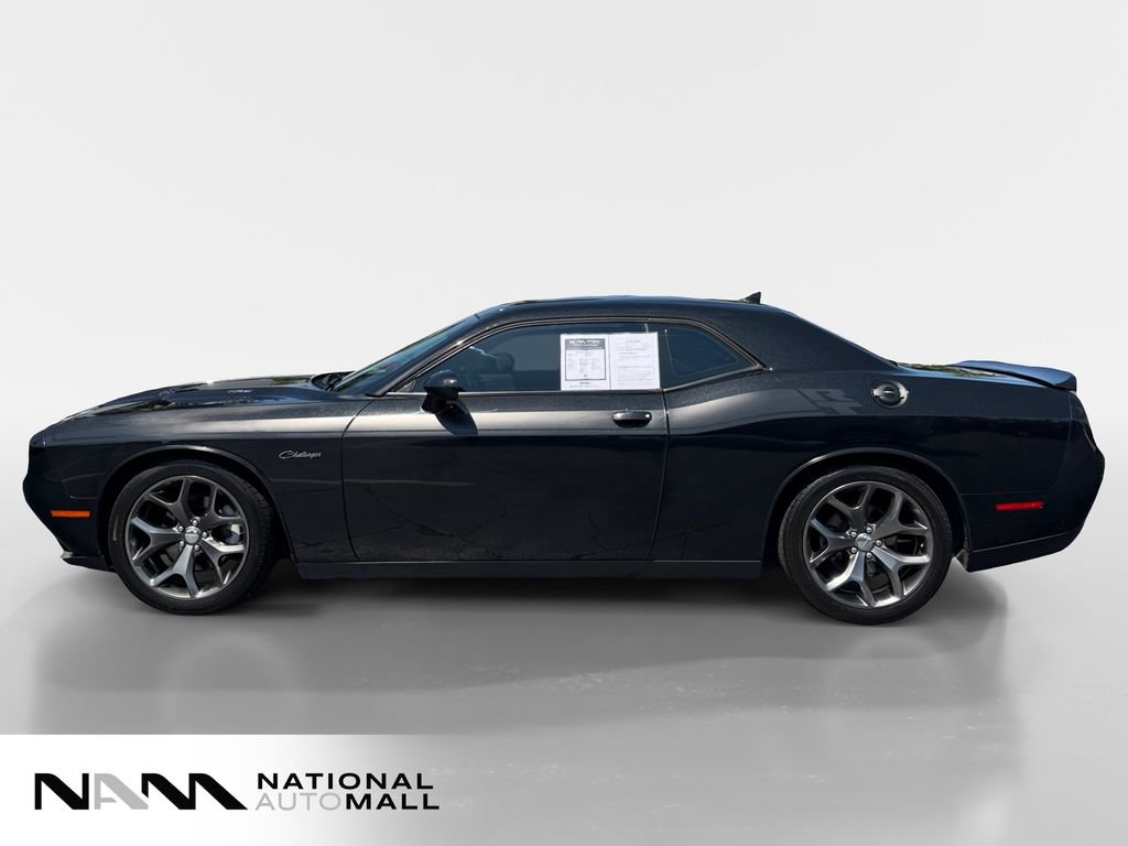 Used 2015 Dodge Challenger R/T Plus RWD image 2