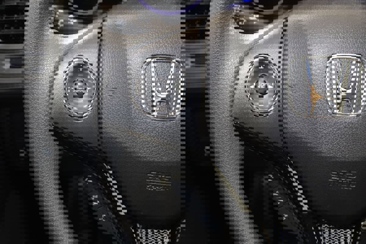 Used 2021 Honda HR-V LX image 26