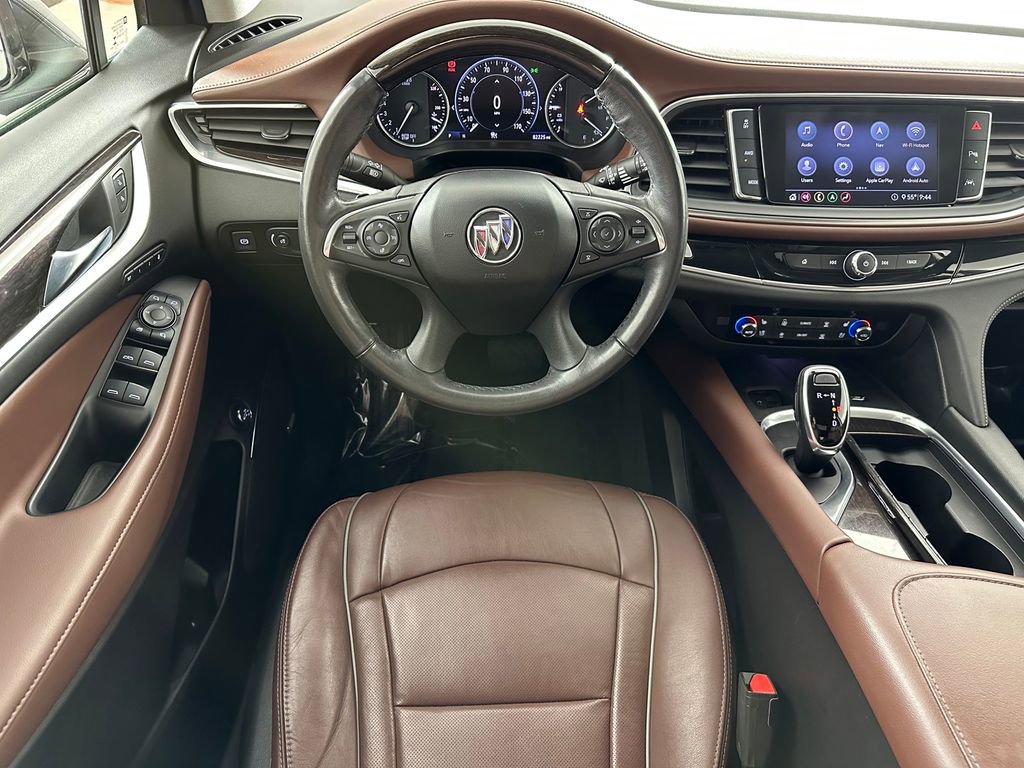 Used 2020 Buick Enclave Avenir w/ Avenir Technology Package image 29