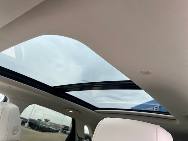 Certified 2023 Cadillac XT5 Premium Luxury AWD/4WD image 12