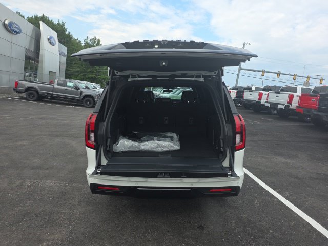 New 2027 Ford Expedition Max Platinum w/ Stealth Performance Package AWD/4WD image 5