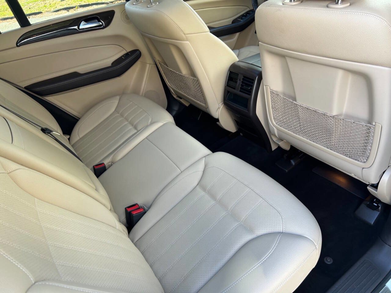 Used 2016 Mercedes-Benz GLE 350 4MATIC w/ Premium Package image 30