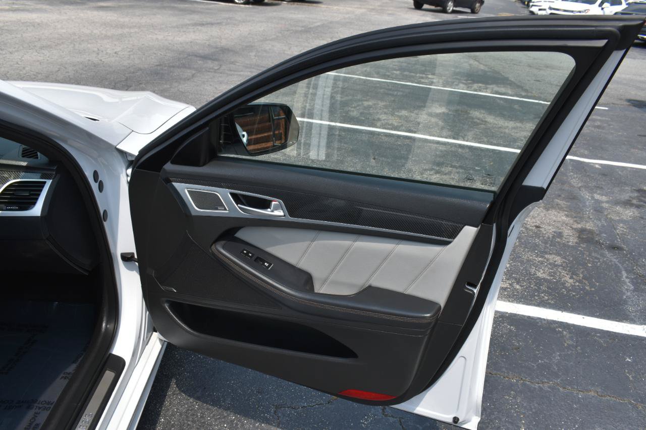 Used 2018 Genesis G80 3.3T Sport AWD/4WD image 31