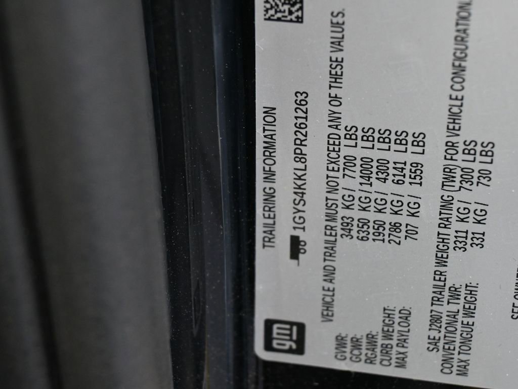 Used 2023 Cadillac Escalade ESV Premium Luxury image 16