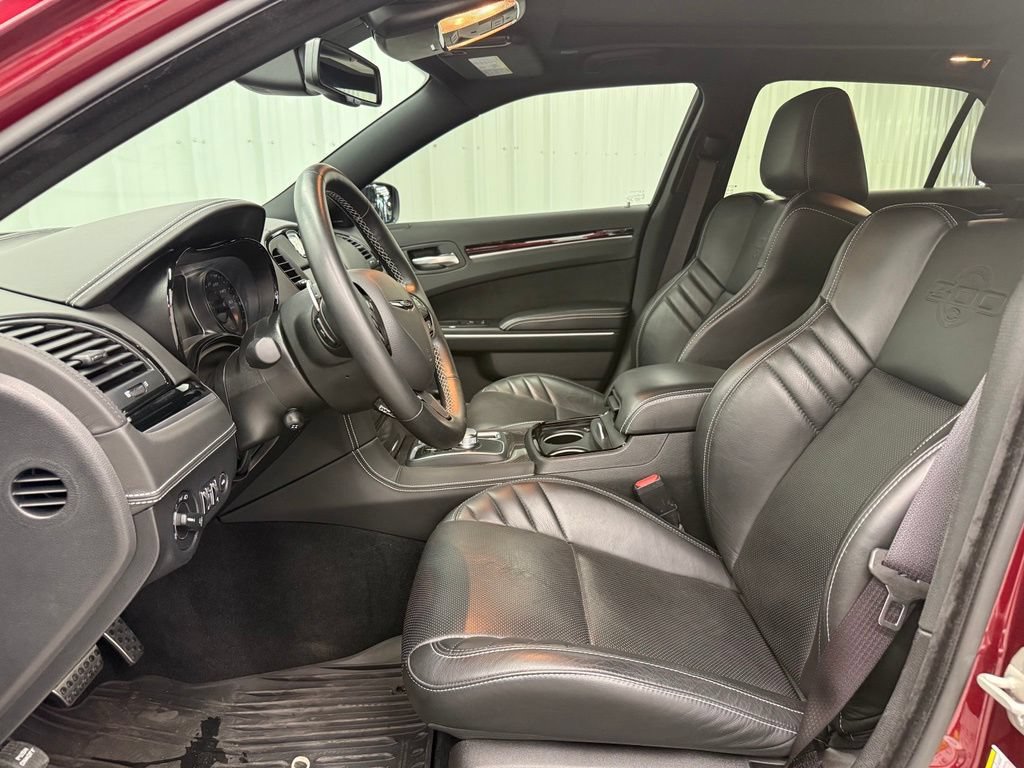 Used 2023 Chrysler 300 C RWD image 17