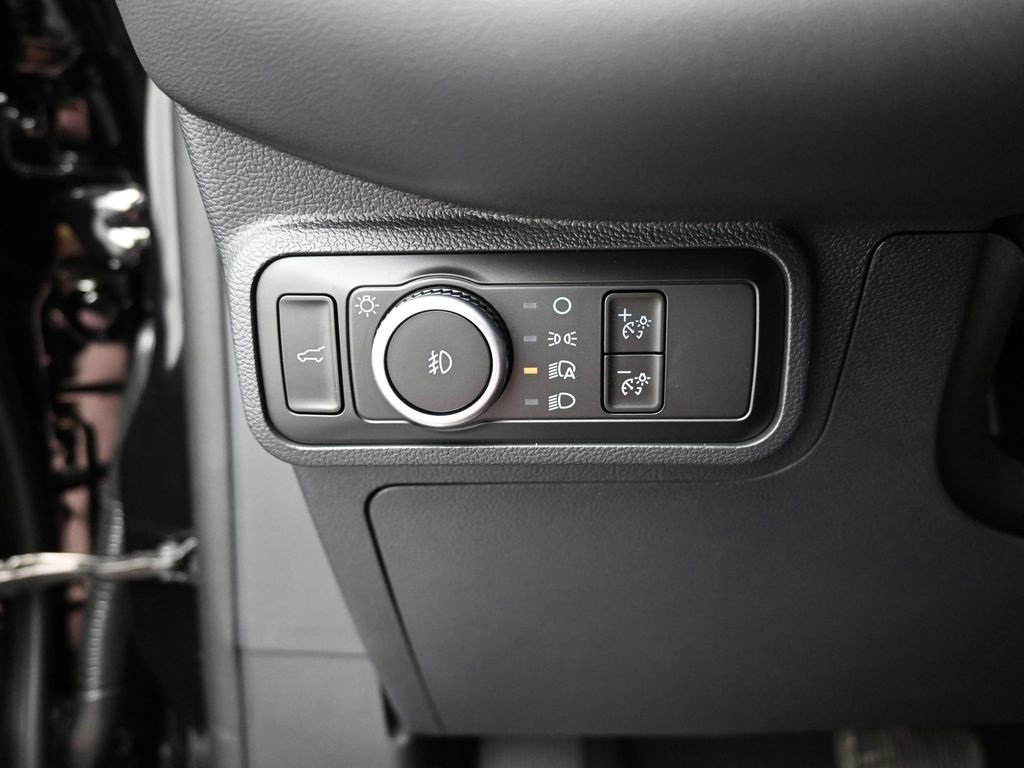 New 2026 Ford Explorer ST-Line image 13