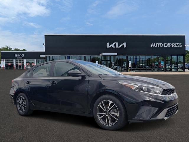 Certified 2024 Kia Forte LXS image 1