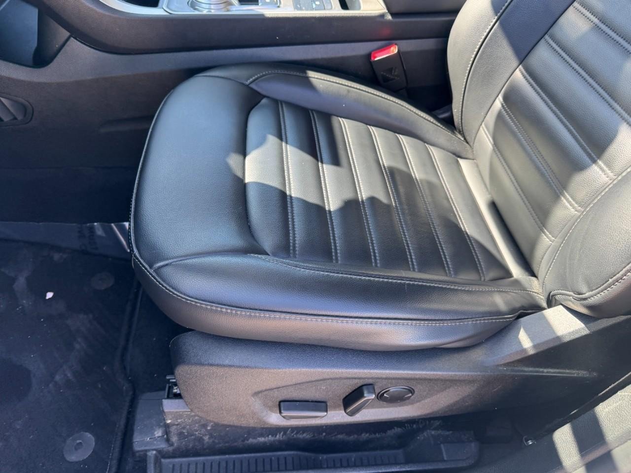 Certified 2024 Ford Edge SEL image 14