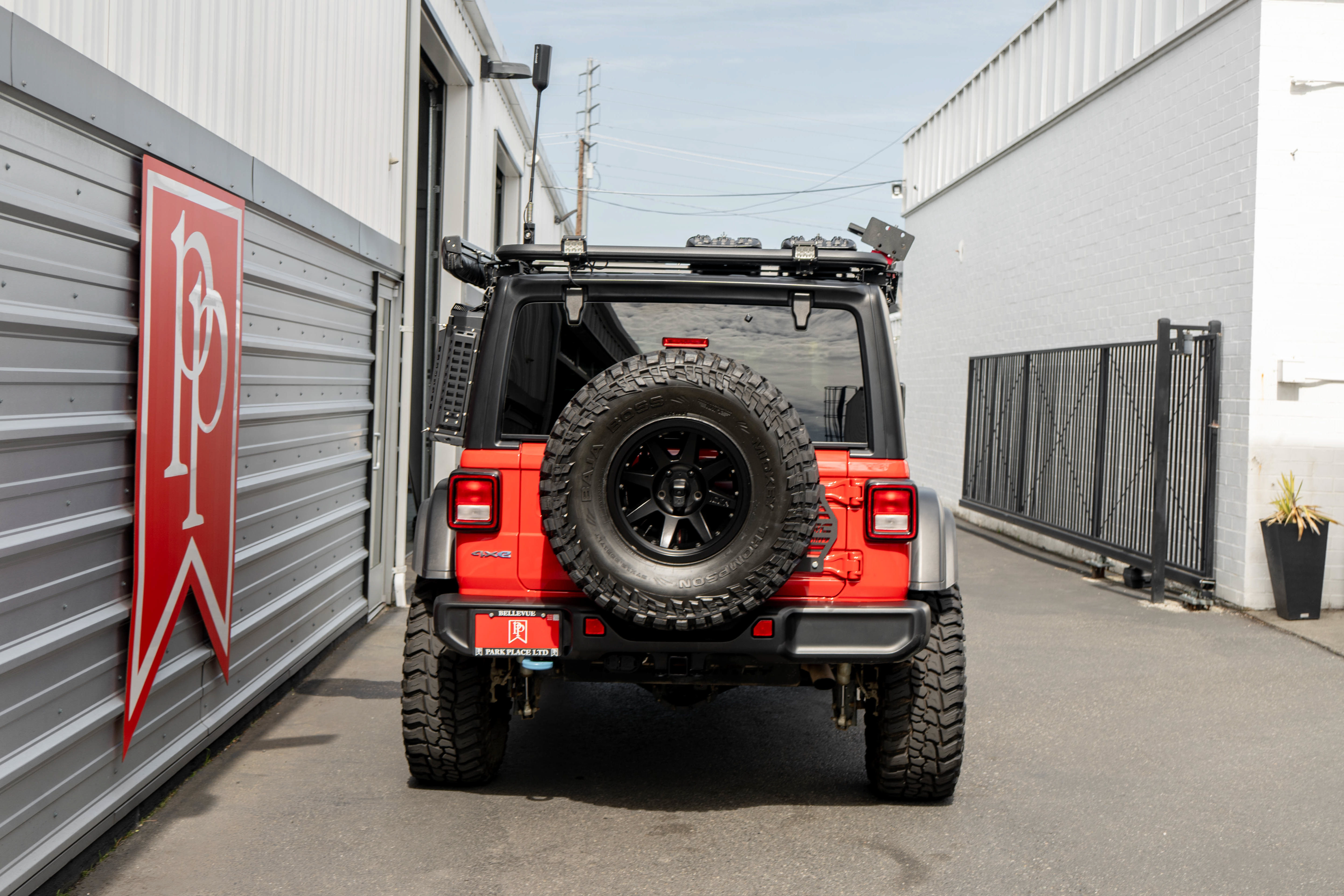 Used 2024 Jeep Wrangler Unlimited AWD/4WD image 47