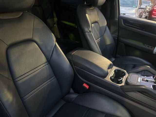 Used 2020 Porsche Cayenne image 20