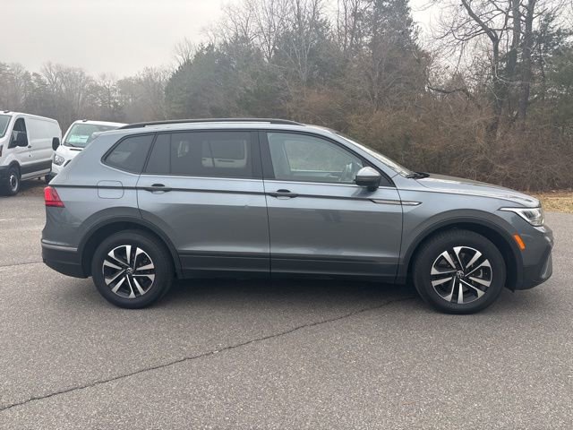 Used 2024 Volkswagen Tiguan S FWD image 2