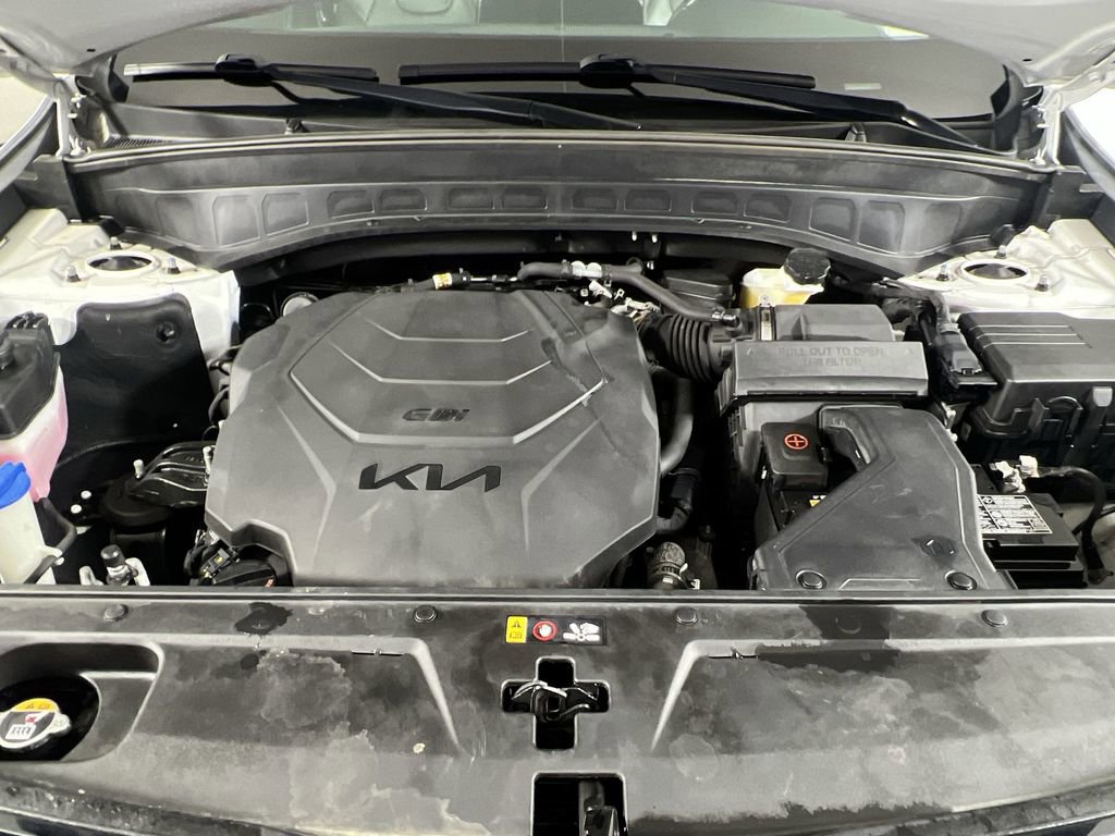 Used 2022 Kia Telluride EX w/ EX Premium Package image 32