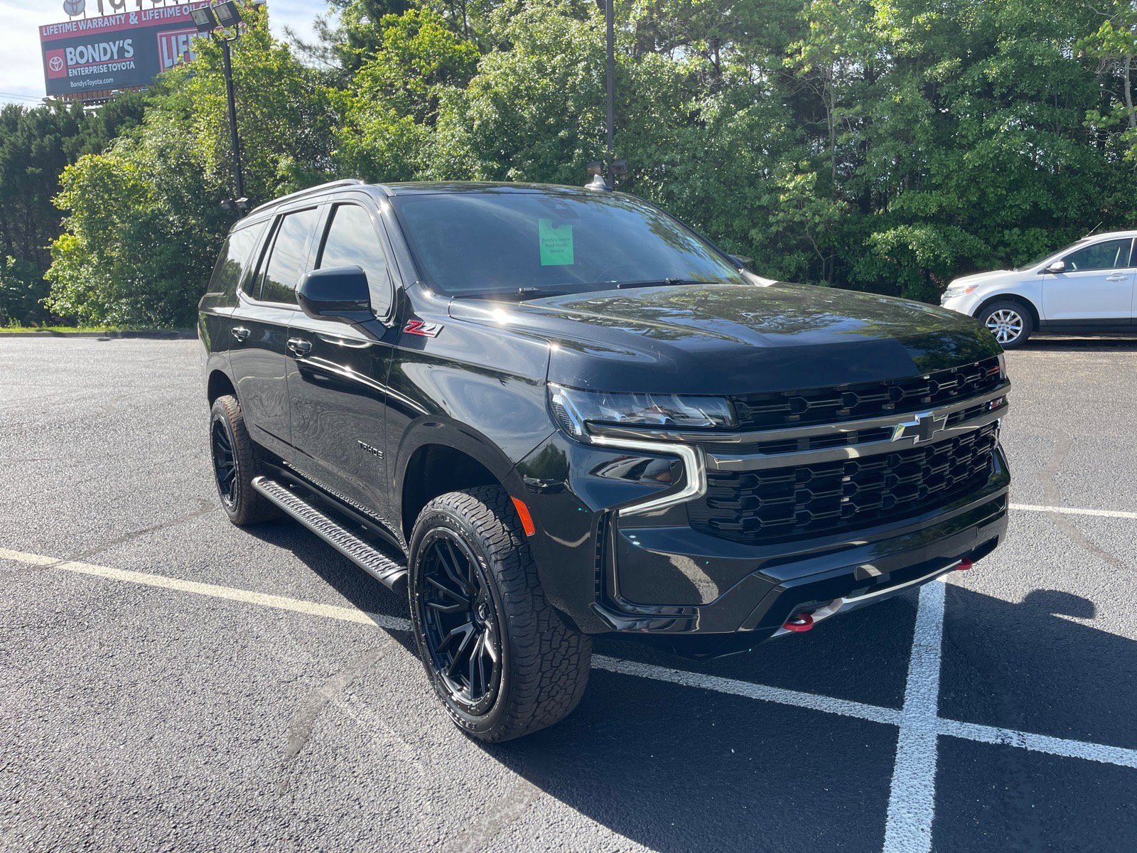 Used 2021 Chevrolet Tahoe Z71 AWD/4WD image 1