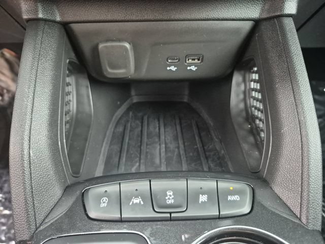 Certified 2025 Chevrolet TrailBlazer LS w/ LPO, Blackout Package AWD/4WD image 23