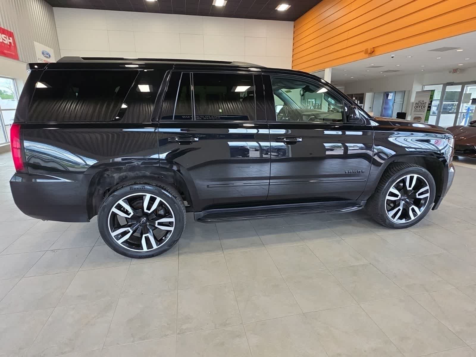 Used 2020 Chevrolet Tahoe Premier AWD/4WD image 6