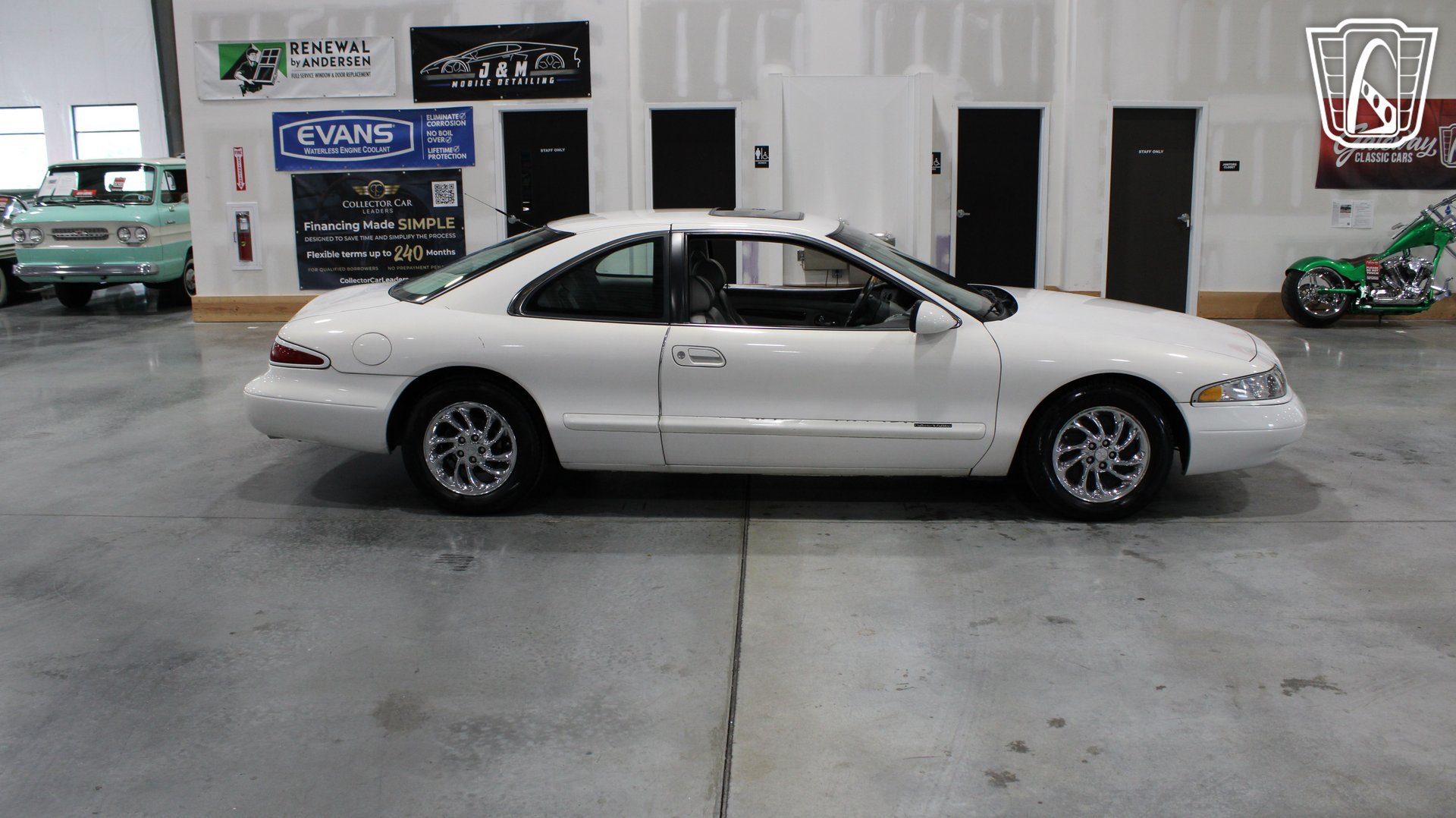 Used 1998 Lincoln Mark VIII LSC RWD image 16